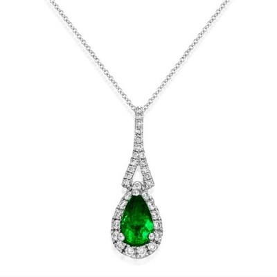 emerald pendant 0.52ct. set with diamond in cluster pendant smallest Image